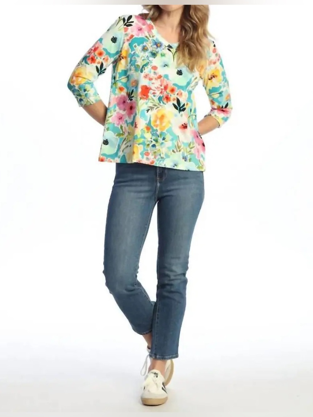 Jess & Jane Blooming V -Neck Top - Picture 2 of 10